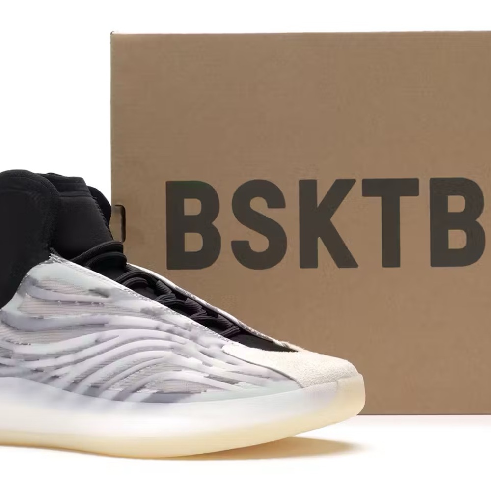 adidas YZY QNTM
BSKTBL (Performance Basketball Model)